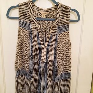 Lucky brand sleeveless blous